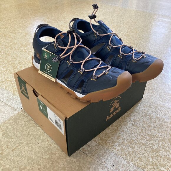 NEW women's Kamik size 9 closed-toe sandals - Picture 1 of 4